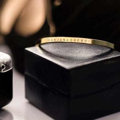 Spacing Font Hand Cuff