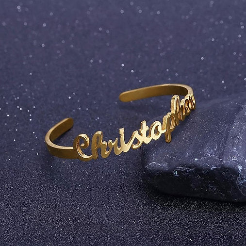 Cutting Customized Bracelet