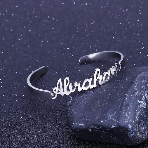 Cutting Customized Bracelet