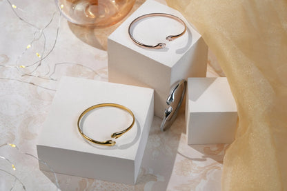 Hug bracelet By Depkiran Jewellers